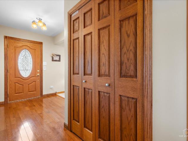 House for sale in Tinley Park, Illinois