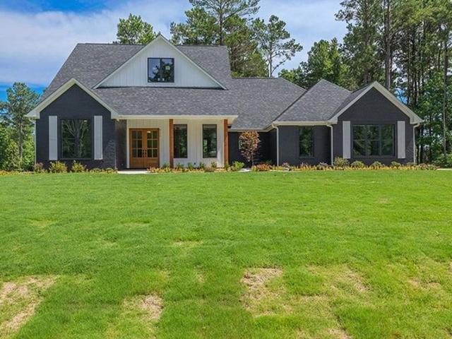 House for sale in Texarkana, Texas