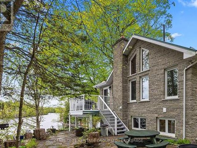 House for sale in South Frontenac, Ontario