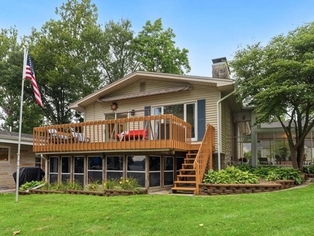 House for sale in North Webster, Indiana