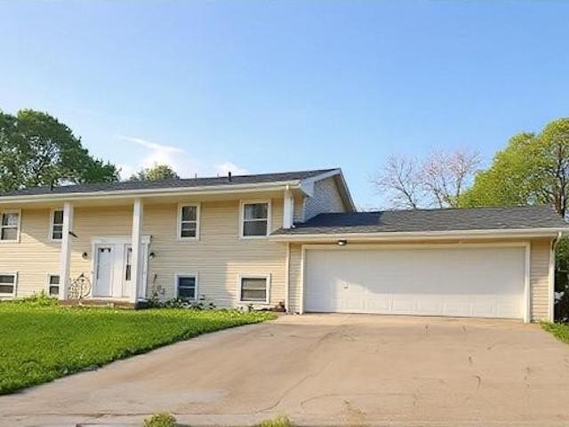 House for sale in Hennepin, Minnesota