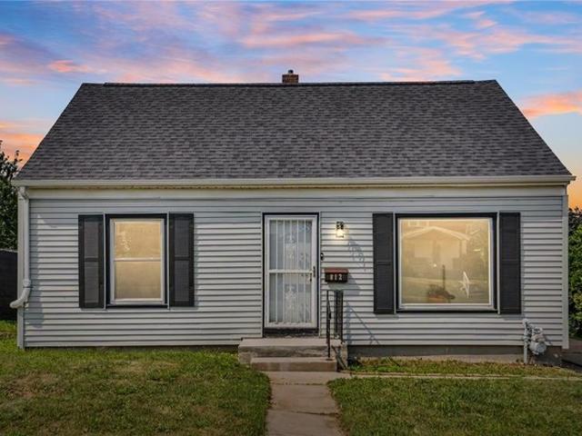 House for sale in Linn, Iowa
