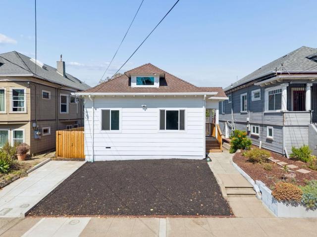 House for sale in North Oakland, Oakland