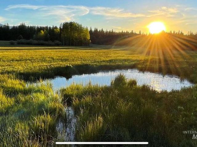 Farm for sale in Cascade, Idaho