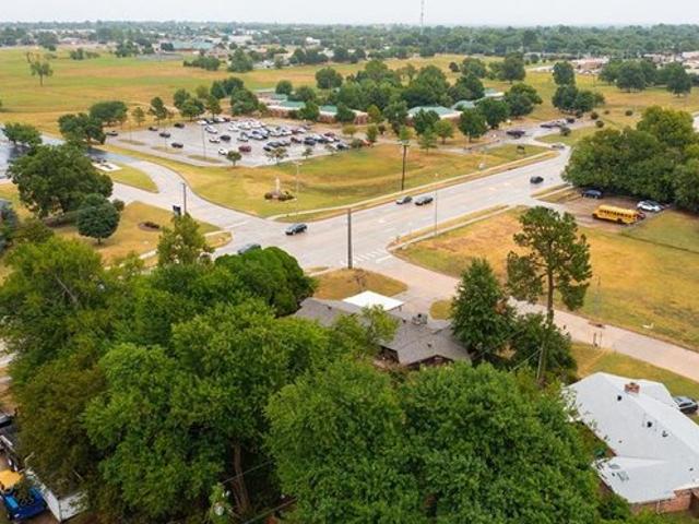 Land for sale in Norman, Oklahoma