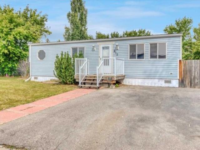House for sale in Strathmore, Alberta