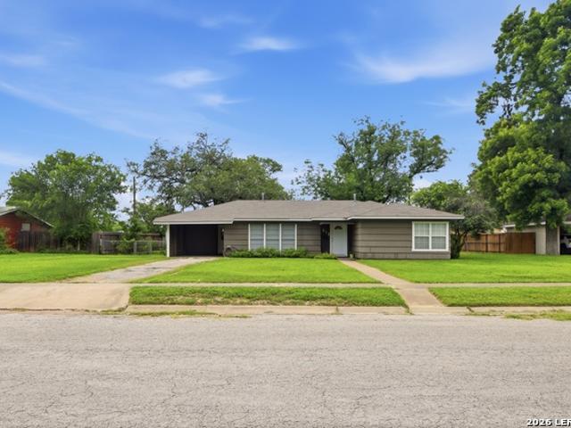 House for sale in Uvalde, Texas