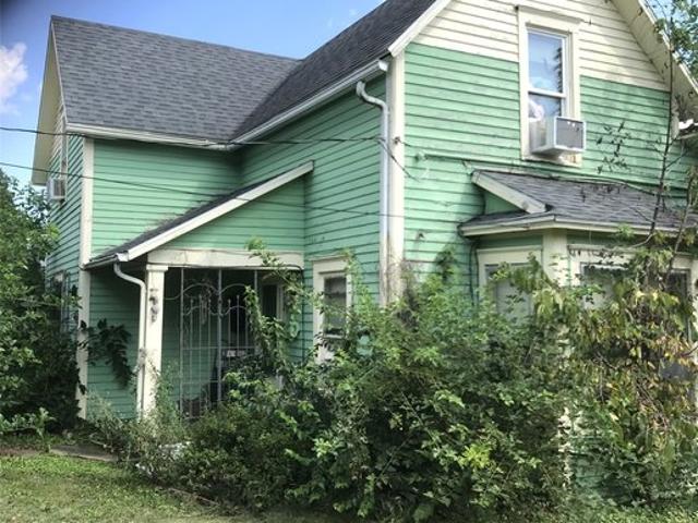 House for sale in Knoxville, Iowa
