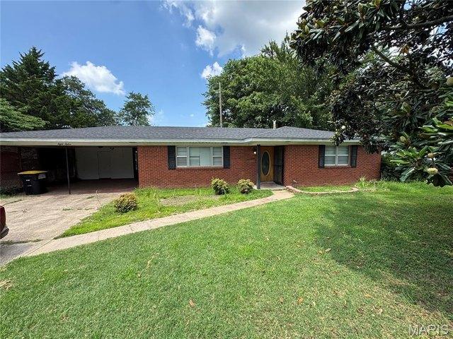 House for sale in Kennett, Missouri