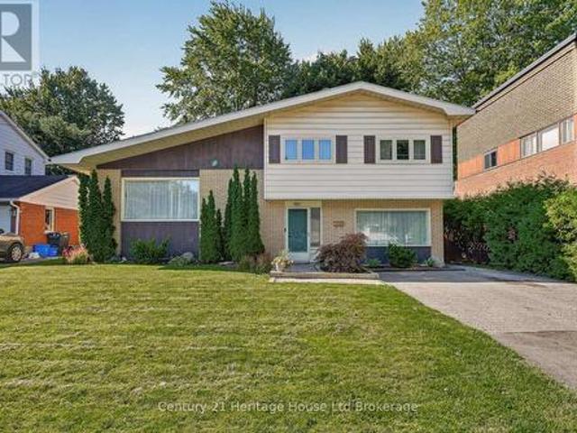 House for sale in Woodstock, Ontario