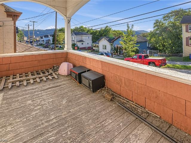 House for sale in Diamond Historic District, East Liverpool