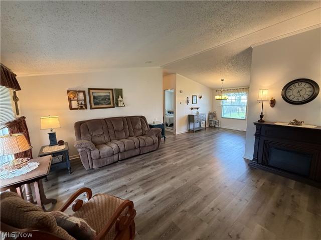 House for sale in South End, Toronto