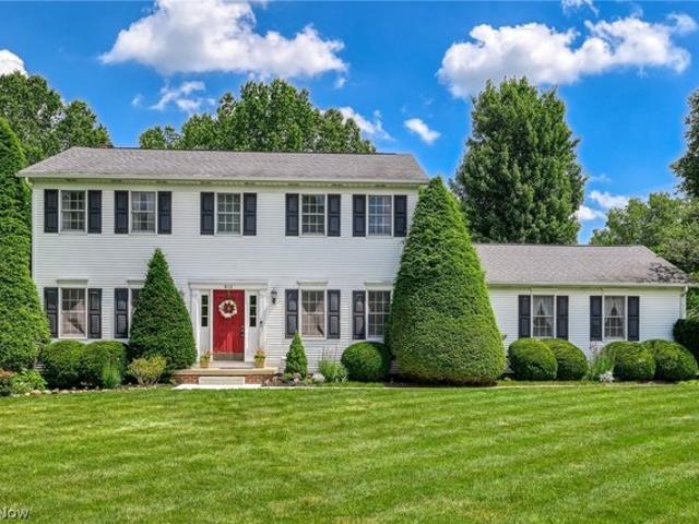 House for sale in Summit, Ohio