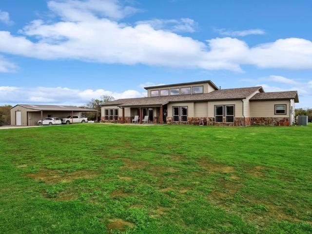 House for sale in Collinsville, Texas