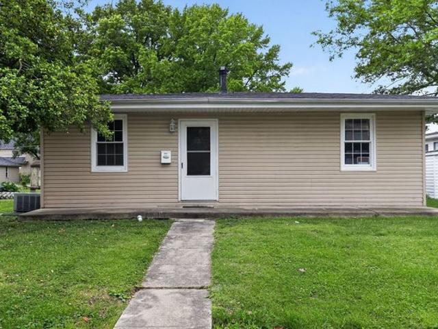 House for sale in Clinton, Illinois
