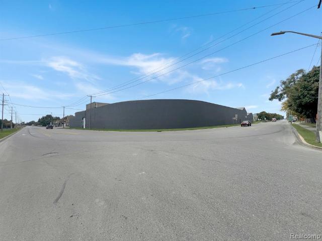 Commercial for sale in Michigan