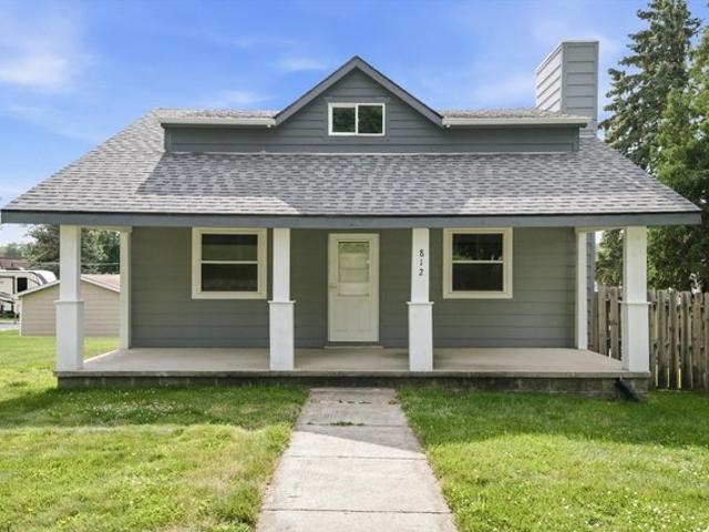House for sale in Avoca, Iowa