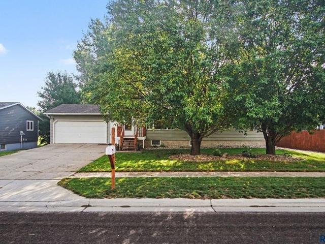 House for sale in Madison, South Dakota