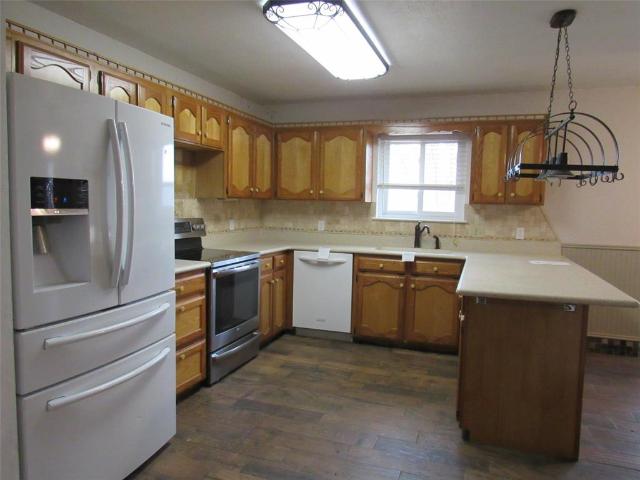 House for sale in Hewitt, Texas