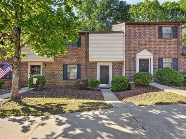 Condo for sale in Taylors, South Carolina