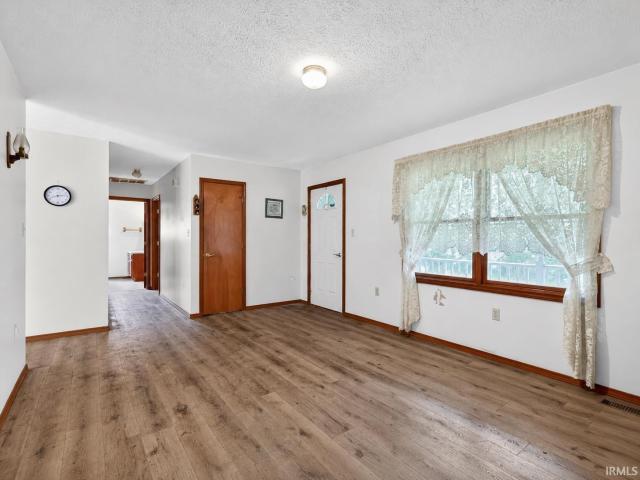 House for sale in Loogootee, Indiana