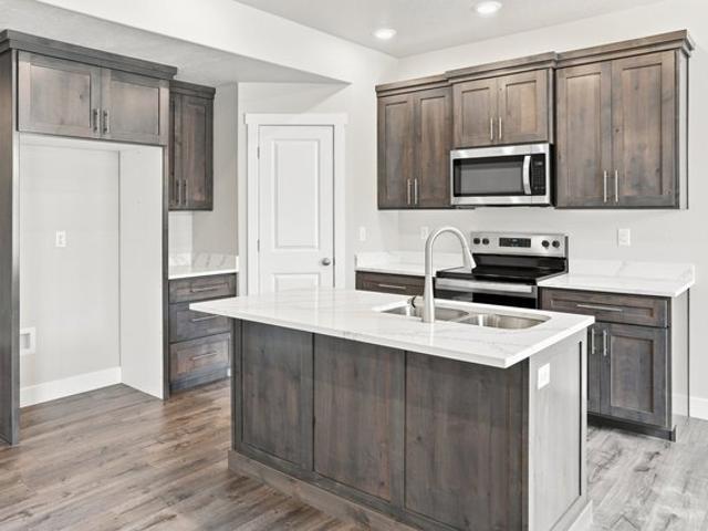Townhouse for sale in Cache, Utah