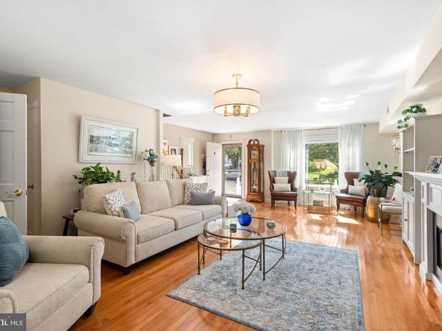 Townhouse for sale in Upper Roxborough, Philadelphia