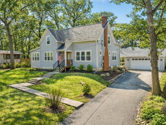 House for sale in Fontana, Wisconsin