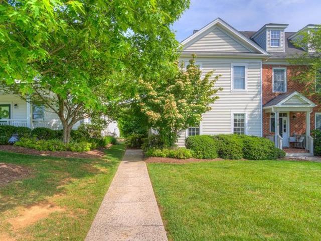 Townhouse for sale in Blacksburg, Montgomery County