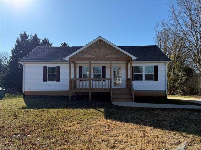 House for sale in Pilot Mountain, North Carolina