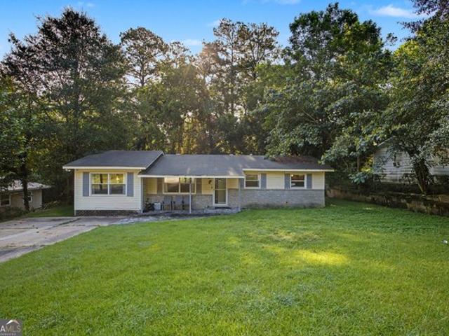 House for sale in Box Springs, Georgia