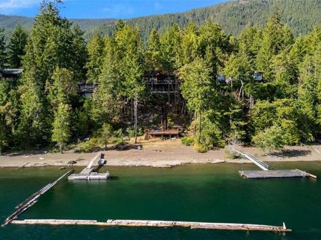 House for sale in Youbou