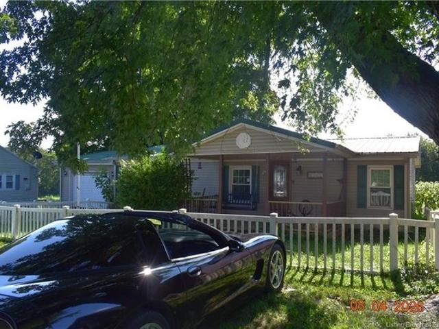 House for sale in Catherine, Indiana