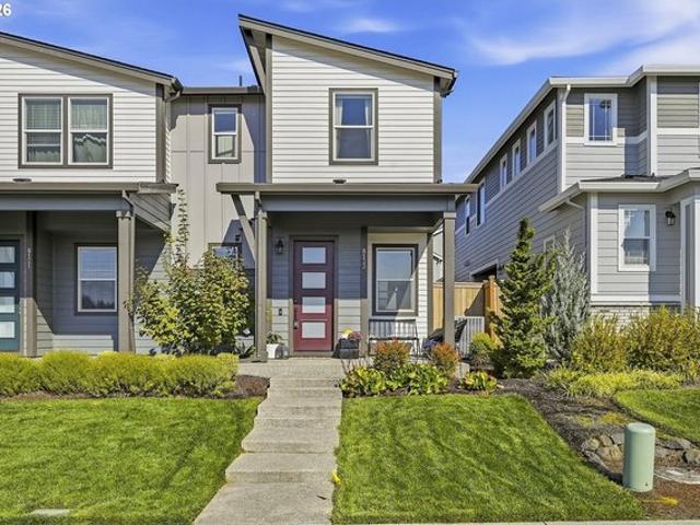 Townhouse for sale in Oregonia