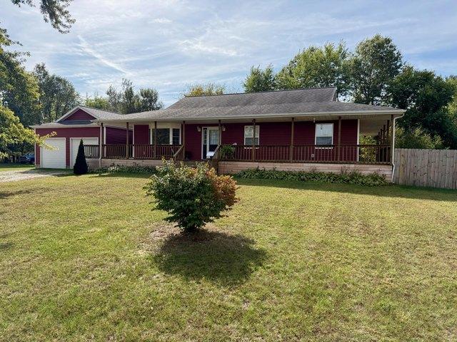 House for sale in Winamac, Indiana