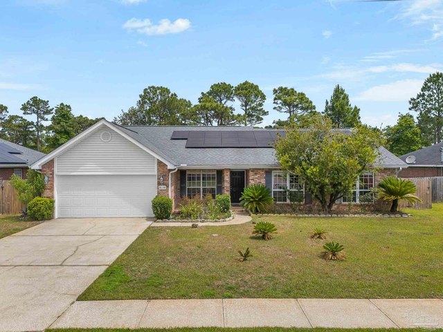 House for sale in Navarre, Florida