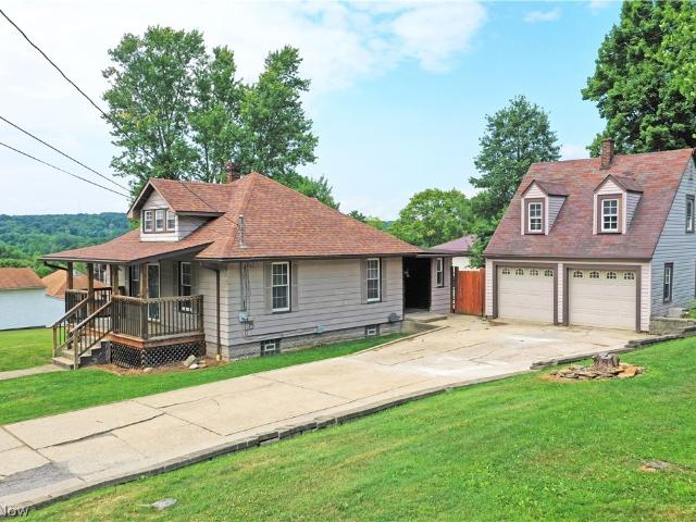 House for sale in Brookfield, Ohio
