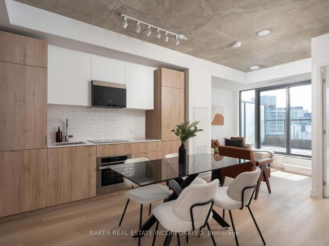 Condo for sale in Toronto, Golden Horseshoe
