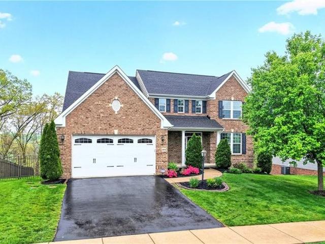 House for sale in Coraopolis, Pennsylvania