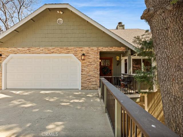 House for sale in Cedar Glen, California