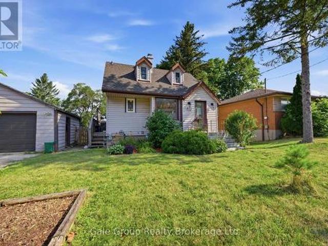 House for sale in Woodstock, Ontario