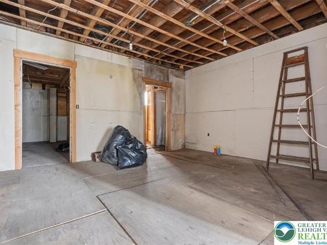 House for sale in West Ward, Easton