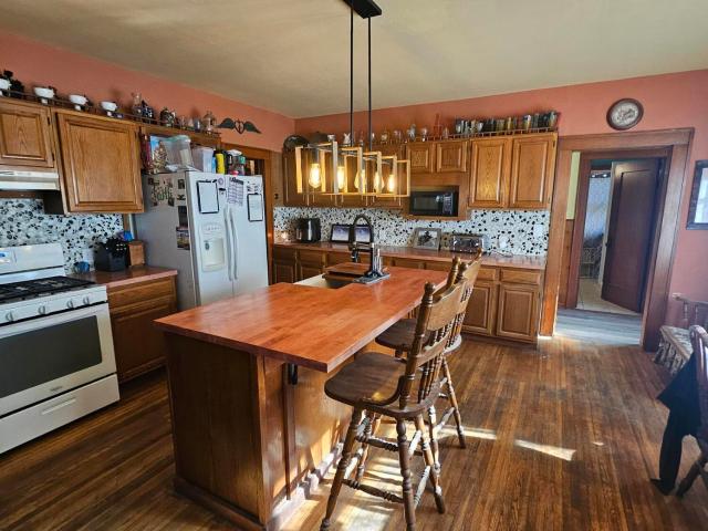 House for sale in Barry, Missouri