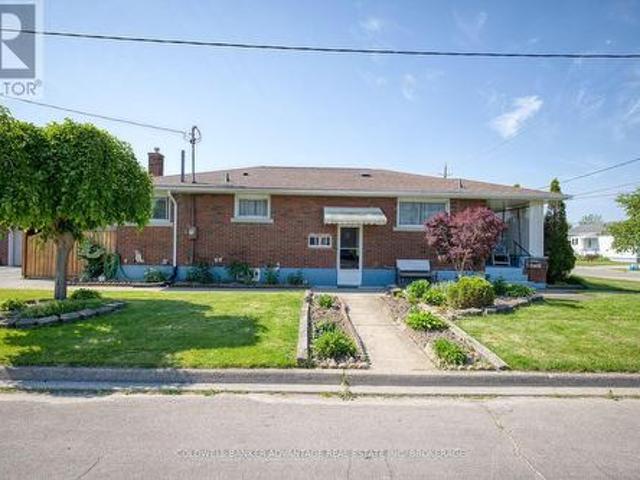 House for sale in Niagara, Ontario