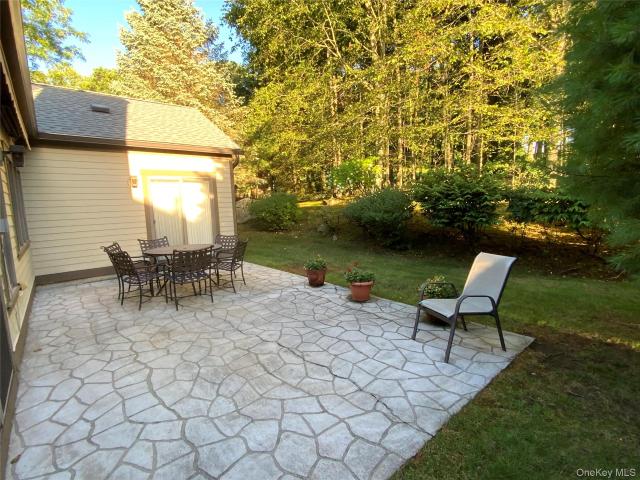 Condo for sale in Amawalk, New York