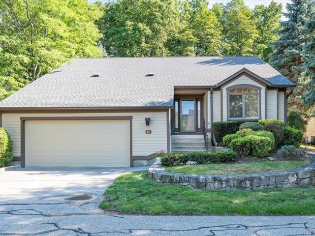 Condo for sale in Amawalk, New York