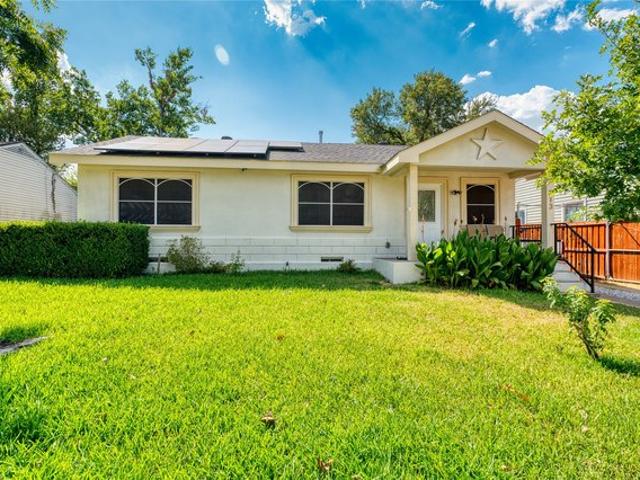 House for sale in Irving, Dallas County