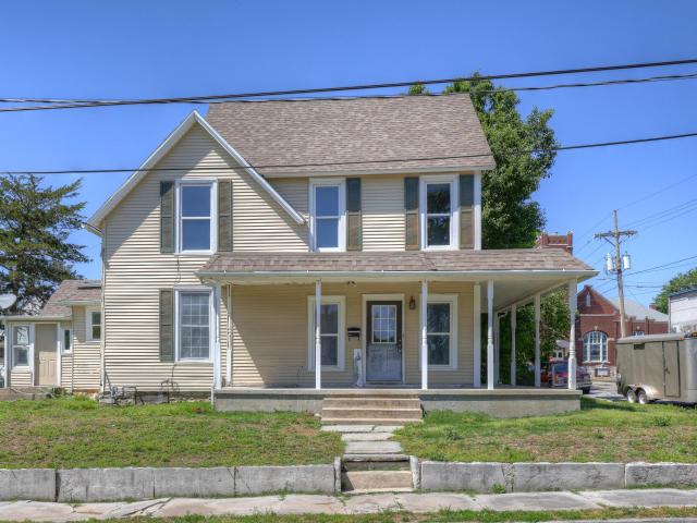 House for sale in Carthage, Missouri