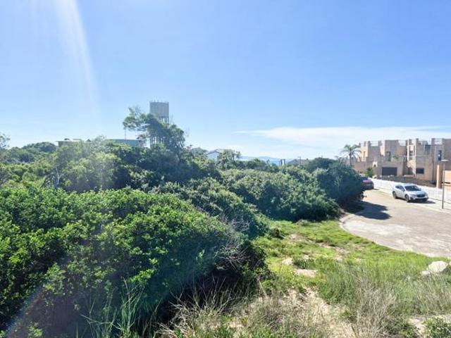Land for sale in Cape St Francis, Eastern Cape