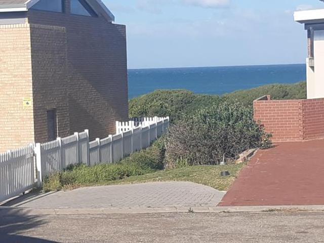 Land for sale in Cape St Francis, Eastern Cape